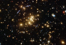 Fråga Popast: Var ligger universums mitt? NASA, ESA, M.J. Jee and H. Ford (Johns Hopkins University)