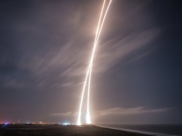 SpaceX rymdraket lyckas med spektakulär landning