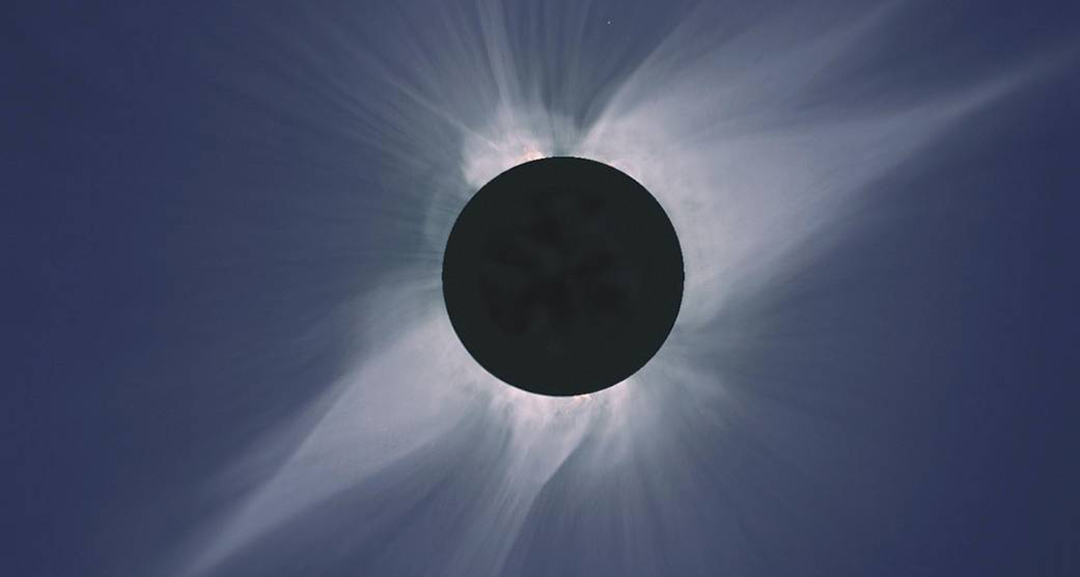 Bild: Steve Albers, Boulder, CO; Dennis DiCicco, Sky and Telescope; Gary Emerson, E. E. Barnard Observatory