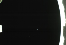 Rekordartat kubsatellitpar tog en Pale Blue Dot på väg till Mars
