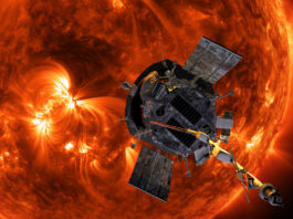 NASA och ESA har fokus på solen med Parker och SolO Konstnärs illustration av solsoden Parker. I bakgrunden syns solens med dess våldsamma korona. Illustration: NASA/Johns Hopkins APL/Steve Gribben