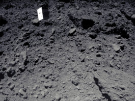 Asteroiden Ryugu: lyckade landningar och spännande stenlandskap JAXA, Tokyo University, Kochi Univ., Rikkyo Univ., Nagoya Univ., Chiba Institute of Technology, Meiji Univ., Aizu Univ., AIST