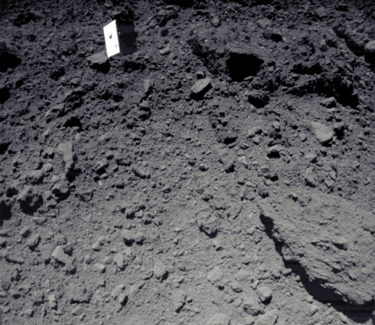 Asteroiden Ryugu: lyckade landningar och spännande stenlandskap JAXA, Tokyo University, Kochi Univ., Rikkyo Univ., Nagoya Univ., Chiba Institute of Technology, Meiji Univ., Aizu Univ., AIST