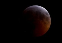 Meteoritnedslag på månen under förmörkelsen Bild: