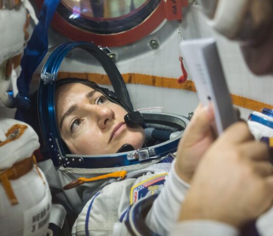 Nu blir Jessica Meir första svenskan i rymden – se uppsändningen och följ henne på rymdstationen Jessica Meir. Foto: NASA/Victor Zelentsov