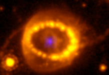 James Webb-teleskopet avslöjar neutronstjärna i resterna av supernova Komposit av två bilder av SN 1987A.