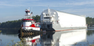 Nyfödd neutronstjärna bogserades ut i rymden