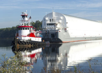 Nyfödd neutronstjärna bogserades ut i rymden