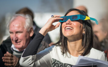Dubbelt himmelskådespel – solförmörkelse och meteorskur samma dag